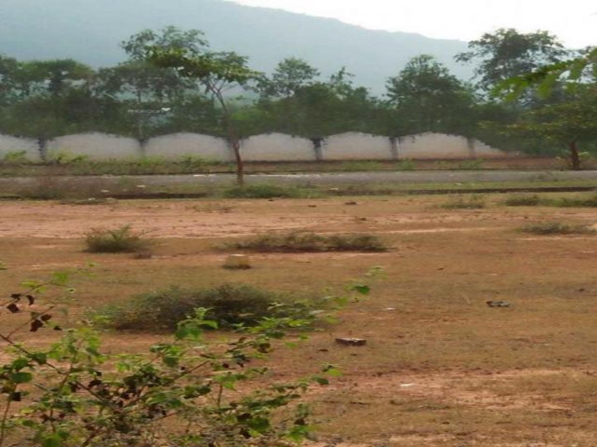  قطعة أرض في Visakhapatnam, India رقم 34392