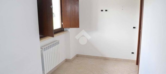 2 Schlafzimmer Wohnung in Tagliacozzo, Italy, Nr. 294607 27