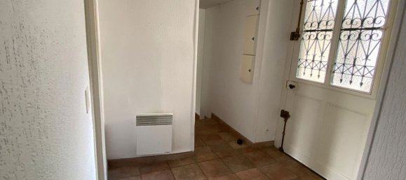 2 chambres Appartement à Montargis, France No. 66241 3