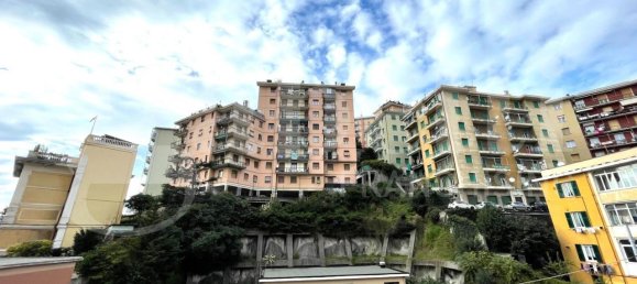 3 rooms Apartment in Genoa, Italy No. 173354 26