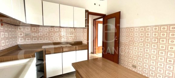 3 rooms Apartment in Genoa, Italy No. 173354 37