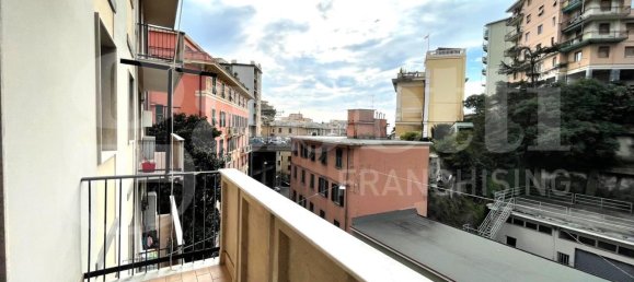 3 rooms Apartment in Genoa, Italy No. 173354 25