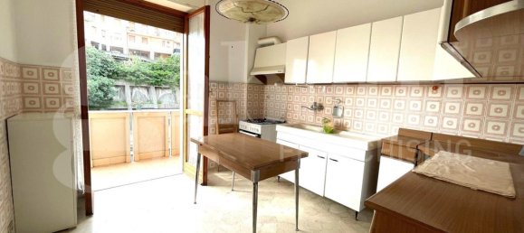 3 rooms Apartment in Genoa, Italy No. 173354 35