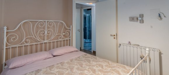 3-Zimmer Penthouse in Palermo, Italy, Nr. 174373 6