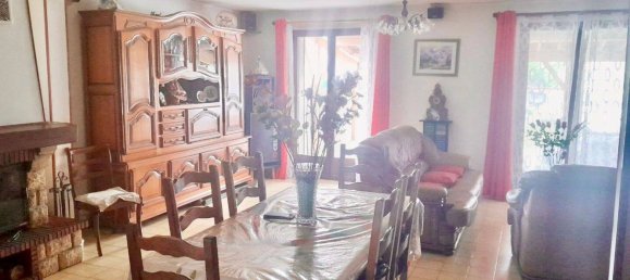 3 Schlafzimmer Haus in Les Mureaux, France, Nr. 331759 4