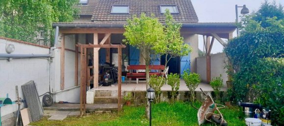 3 Schlafzimmer Haus in Les Mureaux, France, Nr. 331759 2