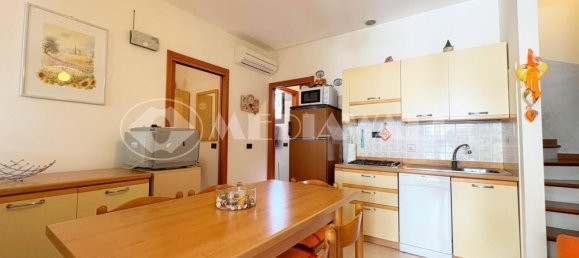 Casa de 3 dormitorios en Udine, Italy No. 332003 7