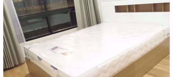 Кондоминиум  с 1 спальней в Патхум Ван, Таиланд № 10150 5