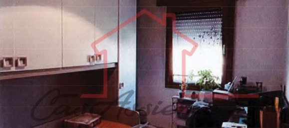 4 rooms Apartment in Piombino Dese, Italy No. 16170 10