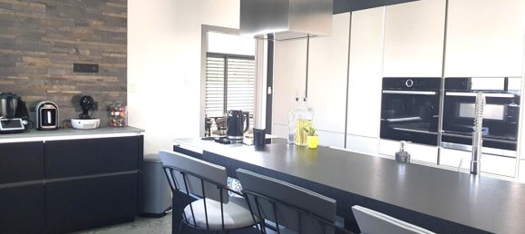 3 chambres Maison à Roussillon, France No. 275762 9