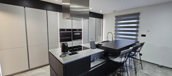 3 chambres Maison à Roussillon, France No. 275762 8