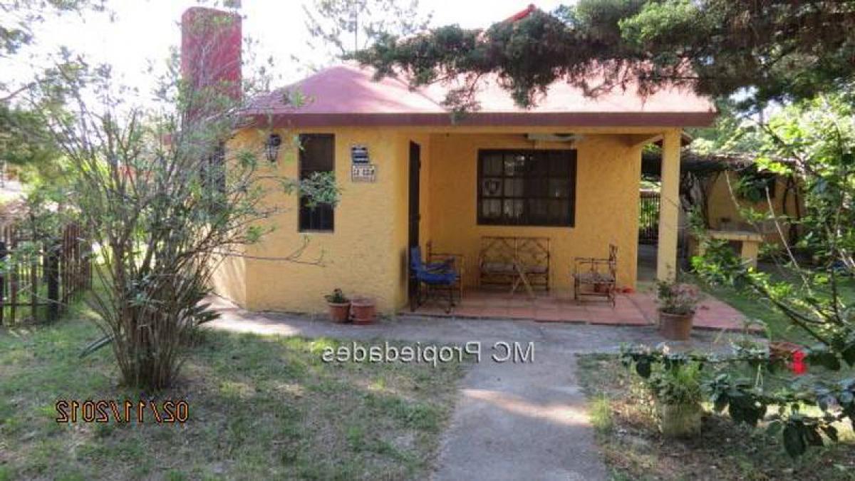 3 bedrooms House in Canelones, Uruguay No. 5211