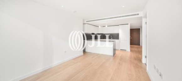 1 bedroom Apartment in London, United Kingdom No. 8435 5