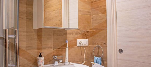 2 bedrooms Apartment in Bari, Italy No. 26440 32