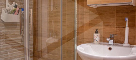 2 bedrooms Apartment in Bari, Italy No. 26440 28