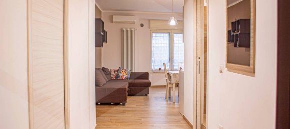 2 bedrooms Apartment in Bari, Italy No. 26440 10