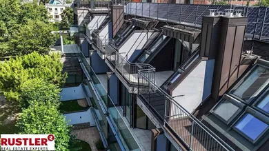 Квартира с 3 комнатами в Перхтольдсдорф, Австрия № 192580