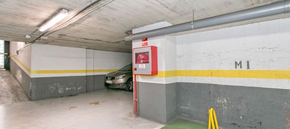  مرآب في Barcelona, Spain 32متر مربع رقم 168049 10