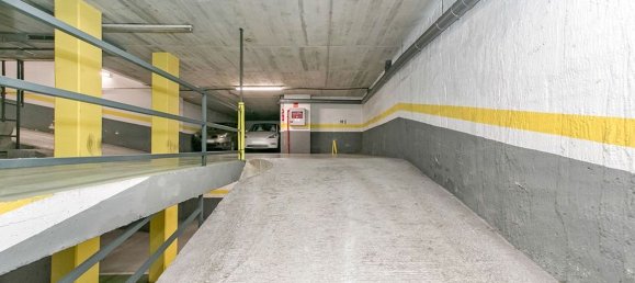  مرآب في Barcelona, Spain 32متر مربع رقم 168049 11