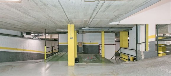  مرآب في Barcelona, Spain 32متر مربع رقم 168049 6