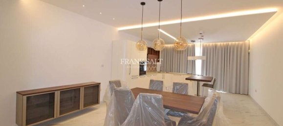 3 bedrooms Maisonette in Zurrieq, Malta No. 8123 5