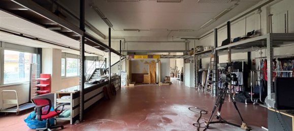 415m² Warehouse in Perugia, Italy No. 50276 24