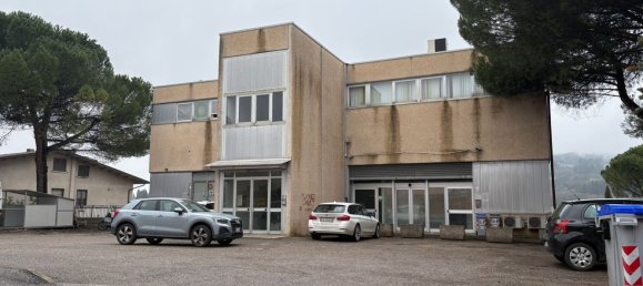 415m² Warehouse in Perugia, Italy No. 50276 9