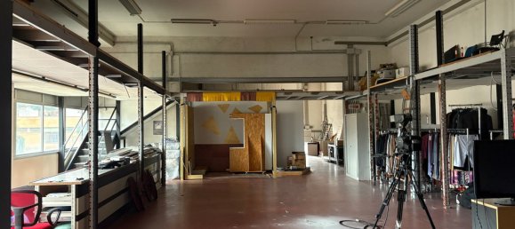 415m² Warehouse in Perugia, Italy No. 50276 2