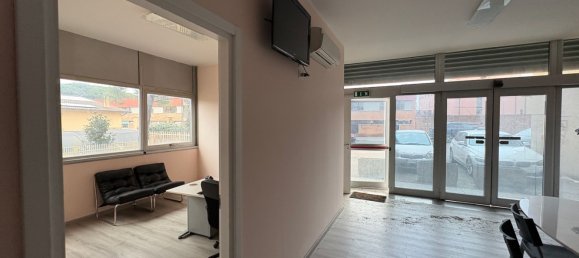 415m² Warehouse in Perugia, Italy No. 50276 18