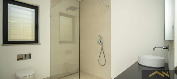 4 bedrooms Villa in Loule, Portugal No. 144401 18