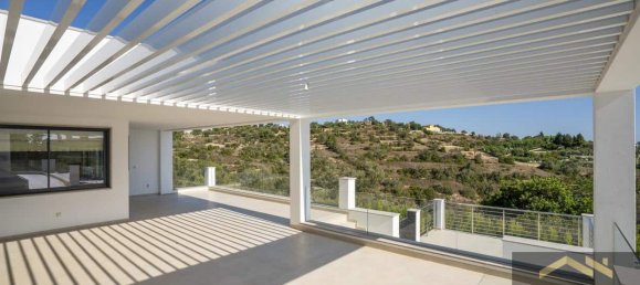 4 bedrooms Villa in Loule, Portugal No. 144401 7