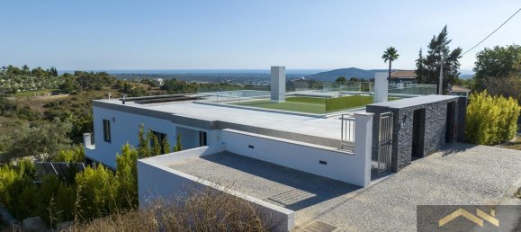 4 bedrooms Villa in Loule, Portugal No. 144401 2