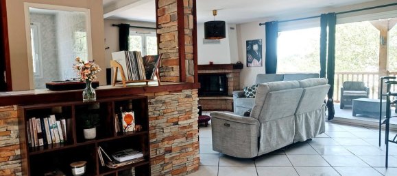 3 bedrooms House in Villefranque, France No. 316260 3