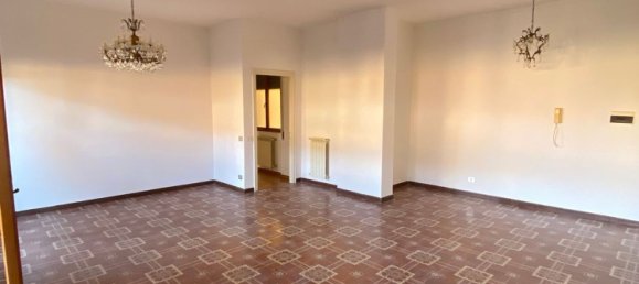 4 bedrooms Apartment in Marino, Italy No. 337132 6