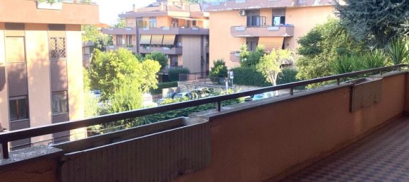 4 bedrooms Apartment in Marino, Italy No. 337132 8