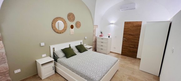 2 Schlafzimmer Wohnung in Trani, Italy, Nr. 372785 10