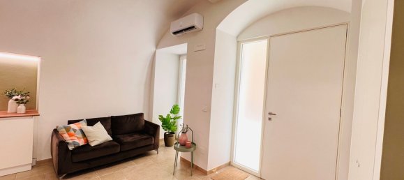 2 Schlafzimmer Wohnung in Trani, Italy, Nr. 372785 8