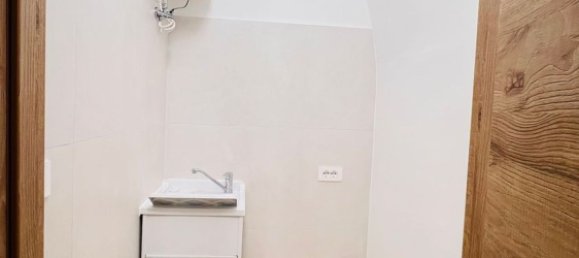 2 Schlafzimmer Wohnung in Trani, Italy, Nr. 372785 3