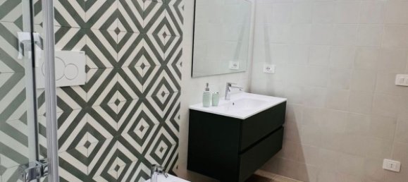 2 Schlafzimmer Wohnung in Trani, Italy, Nr. 372785 18