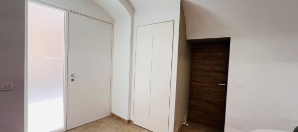 2 Schlafzimmer Wohnung in Trani, Italy, Nr. 372785 9