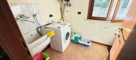 2 bedrooms Apartment in Montichiari, Italy No. 381903 17