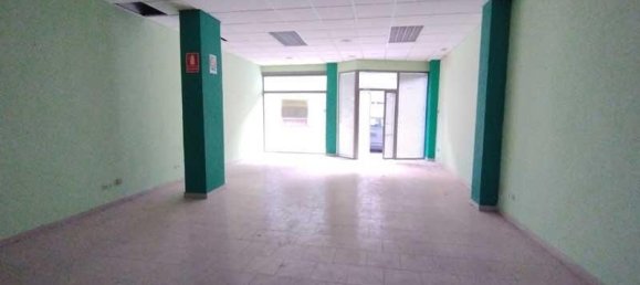 114m² Commercial property in Zaragoza, Spain No. 64860 9