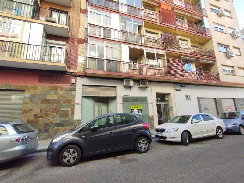 114m² Commercial property in Zaragoza, Spain No. 64860