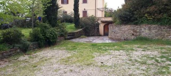 Studio in Cortona, Italy, Nr. 1404 2
