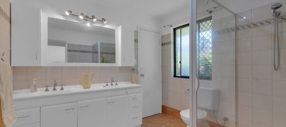 3 Schlafzimmer Haus in Mount Nasura, Australia, Nr. 291 24