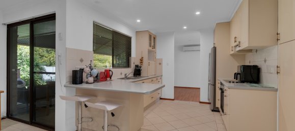 3 Schlafzimmer Haus in Mount Nasura, Australia, Nr. 291 16