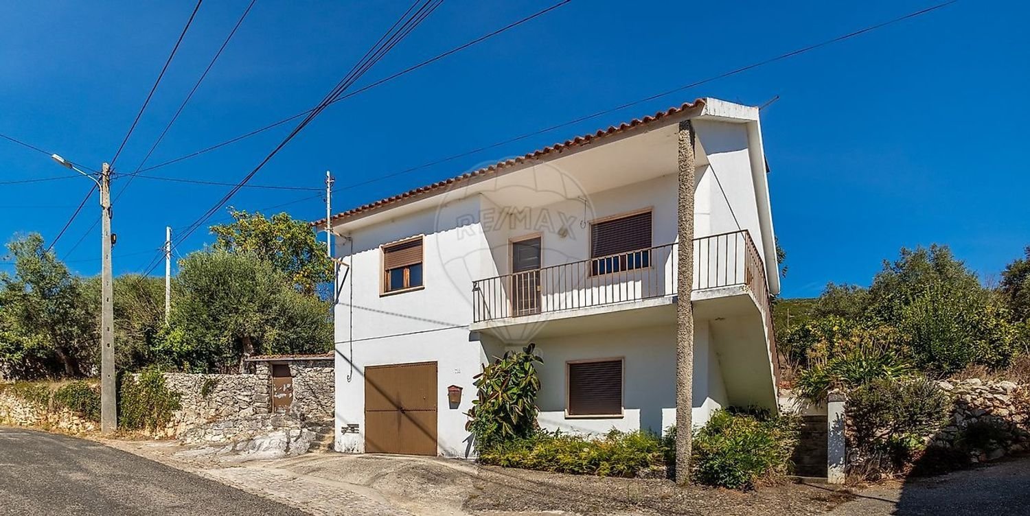 3 bedrooms House in Porto de Mos, Portugal No. 28515