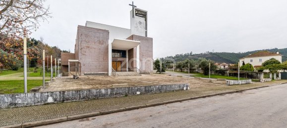 39m² Commercial property in Sobreira, Portugal No. 50557 19