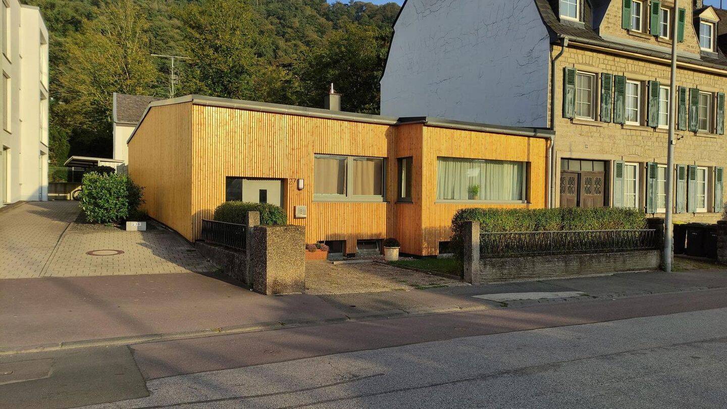 17 chambres Maison de ville à Trier, Germany No. 351850