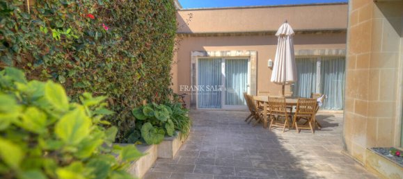 Villa de 3 dormitorios en Iklin, Malta No. 1374 9